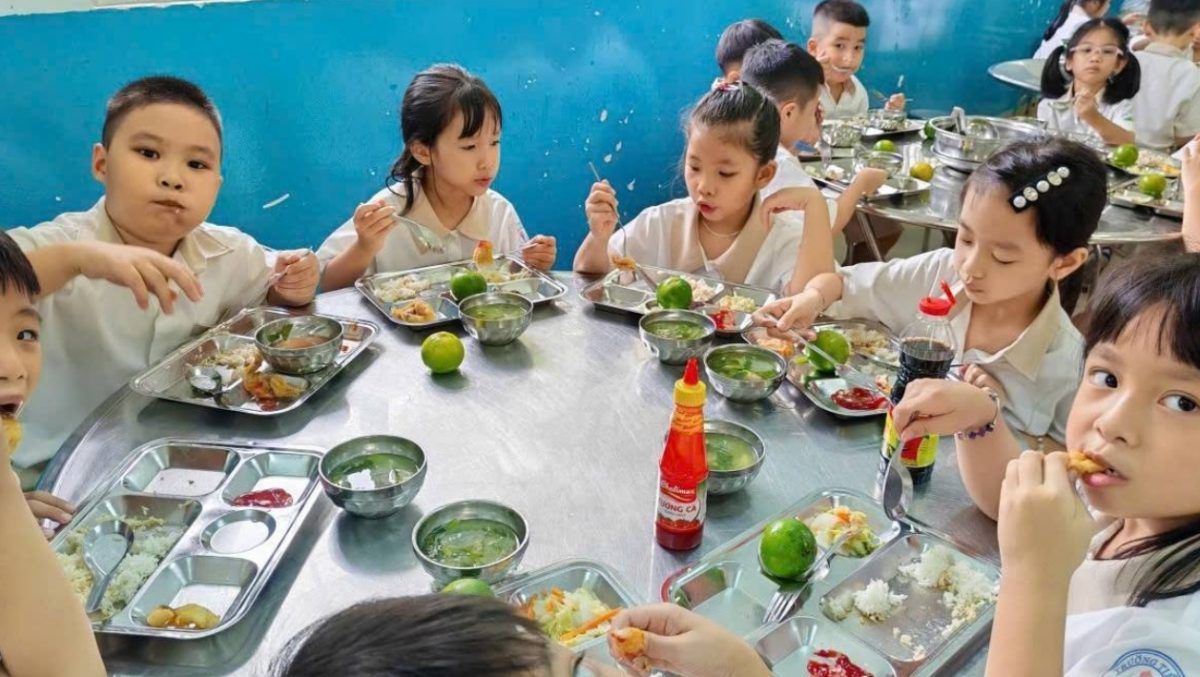 Sức khỏe học sinh phải được đặt ở vị trí trọng tâm. Nguồn: Internet