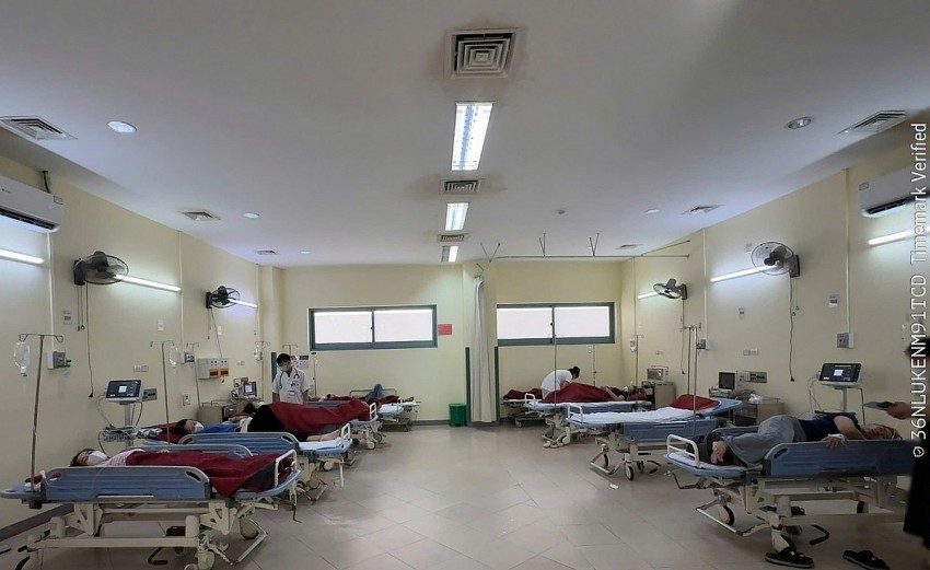 Các trường hợp đang được theo dõi, điều trị tại Bệnh viện
