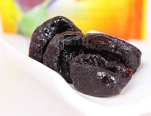 Ăn mận khô buổi sáng hay buổi chiều tốt hơn cho sức khỏe?