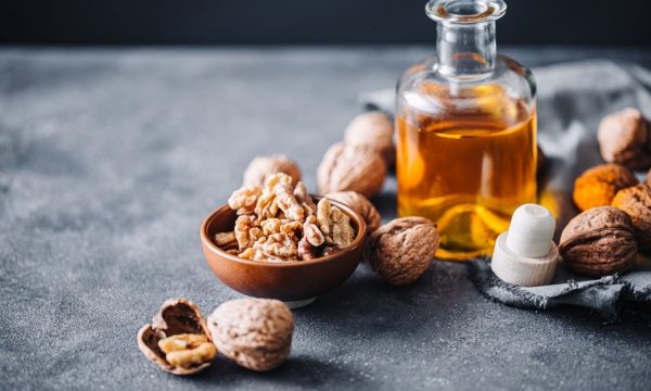 Chọn dầu ăn tốt cho sức khỏe: 8 loại nên dùng và 3 loại cần hạn chế